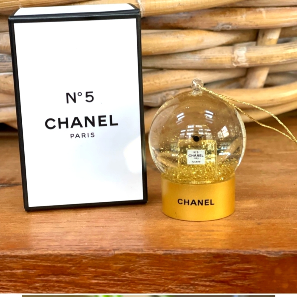 CHANEL N 5 CHRISTMAS ORNAMENT